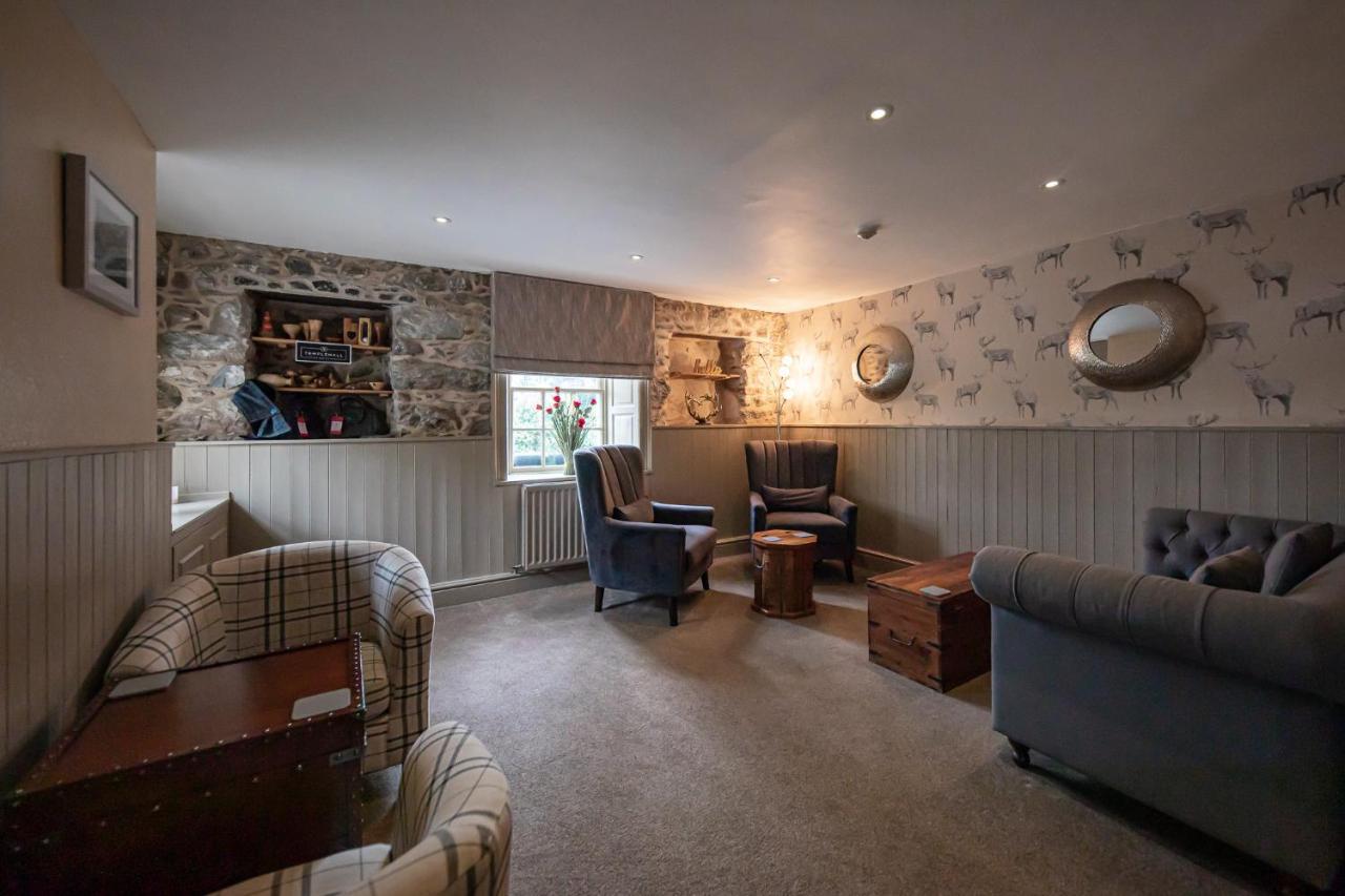 Templehall Hotel Morebattle Eksteriør billede